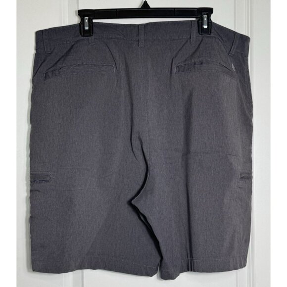 Chaps Golf Performance Cargo Shorts Men's 38 Charcoal Gray - Picture 2 of 13
